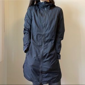 Lululemon wind breaker